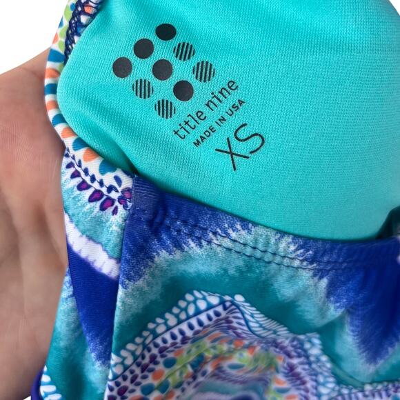 Title Nine Solution Dress XS Blue Green Orange Zig Zag Criss Cross Back Athletic - Picture 4 of 5